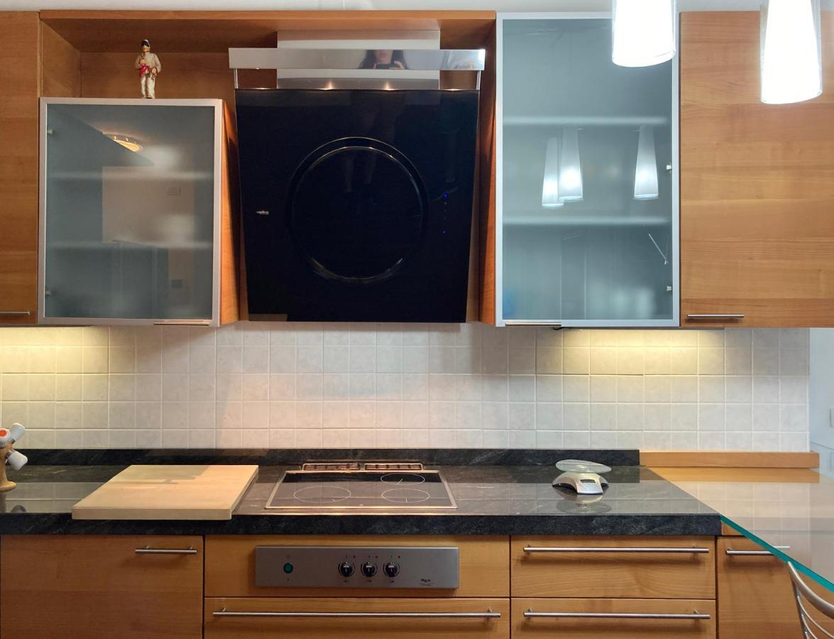 Large well-equipped appartement near Como lake Lecco Extérieur photo